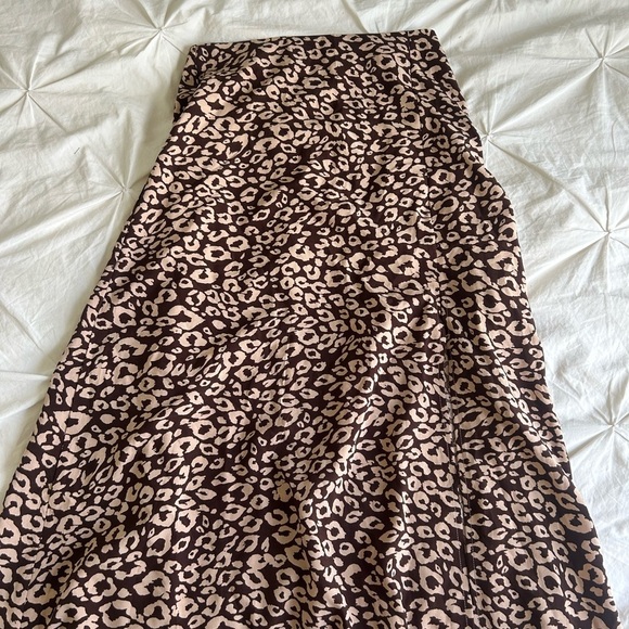 SHEIN Leopard Print Brown Skirt - Picture 2 of 5